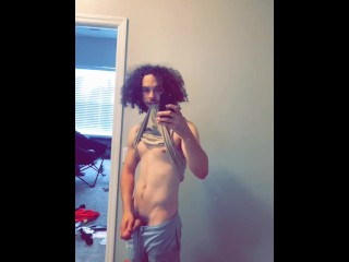 Поглаживание моего члена