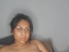 Cutie teasing - Screenshot 2 of 16 - Nerdy
