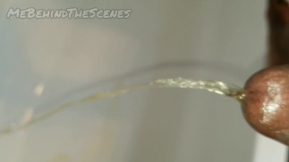 漏水的鸡巴 - （小便乐趣）