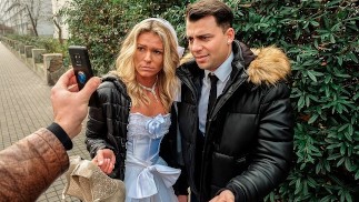 DEBT4k Большой долг - причина, по которой девушку трахают в присутствии жениха