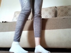 Video Clever missters humiliates loser with white socks