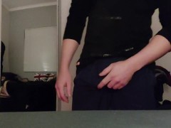 Jerking before a night shift  - Screenshot 2 of 16 - Foreskin