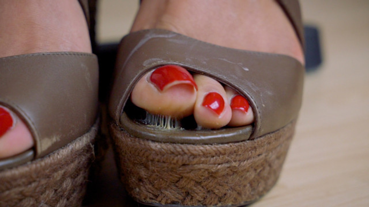 Perv Series 3 - Secret Cum Loader Returns!! Drops 2nd Huge Nut in Cummy  Work Wedges(OF@TheFrostKing)