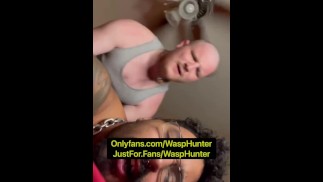 Би белый альфа-красавчик любит свою латиноамериканку 