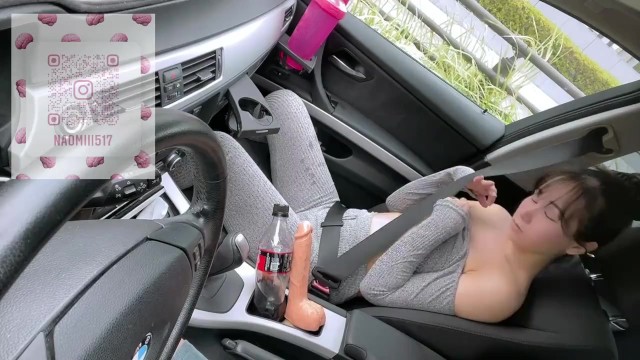 無修正　日本人　ドライブ中に車内助手席でオナニーを見せつける変態な彼女。