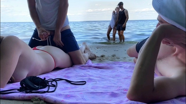 Stranger Puts Cream on me and gives a Quick Fuck on Public Beach -  Pornhub.com