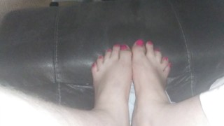 Feet wiggling and hairy legs 7/30/2021