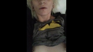 Peluda tatuada Blonde gostosa Cums no dildo Fuck n Suck