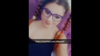 Looking for horny teen? Well here i am