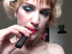 Vaping - Screenshot 9 of 16 - Mouth Porn