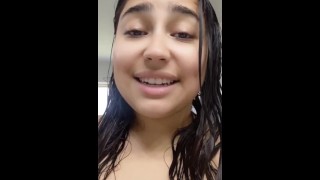 Rating For A Sexy Latina With A Big Cock