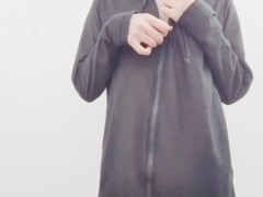 公園のトイレで我慢出来ず他の人が来ても気にせず絶頂潮吹きをする変態淫乱女　　日本人　素人　個人撮影　スマホ撮影　スレンダー　美女　潮吹き　露出　　 - Screenshot 3 of 16 - Transformation