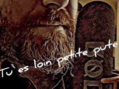 [audio FR]-tu es loin petite pute- domination à distance,  humiliation pour femme.