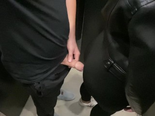 I Fucked Playful Stranger with Huge Ass in Black Leggings on the Staircase and Cum in her Mouth