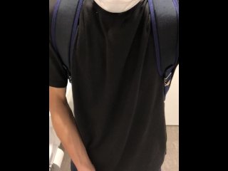 2021.8.09 スーパーのトイレでおしっこ