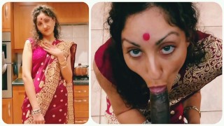 POV Desi Bhabhi Im Sari Gibt Der Geilen Einsamen Devar Einen Blowjob, Hindi, Bollywood-Pornogeschichte, Sexy Jill