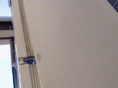 Showering LIVE - Screenshot 13 of 16 - Camgirl