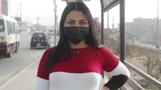Big ass Venezuelan Ginezflowrs lost in Lima tries her first cock