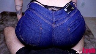 Hot Assjob Lap Dance in Jeans and then in Thongs