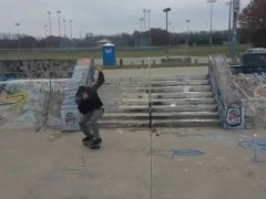 Skateboard time - Screenshot 15 of 16 - Outside