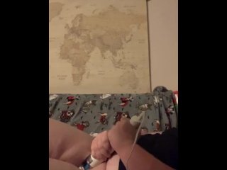 Thick ftm trans man edges and overstimulates himself 