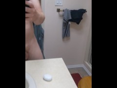 Bathroom selfie - Screenshot 11 of 16 - Solo
