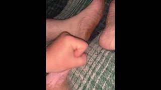 Quick video of fat old man cumming