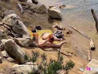 Picking up naked dudes: Naked lakeside fun with Jade!