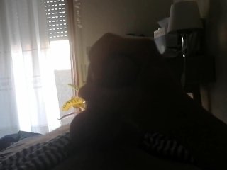 Joven amateur se pajea durante sus vacaciones en tenerife