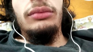 chico de labios grandes / no tengo 1 para hablar: (llámame en instagram, dejé el enlace en mi perfil!! 