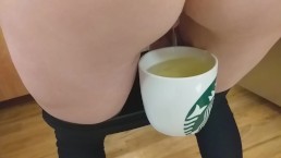 Горячая чашка мочи