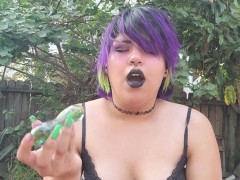 cum smoke and cough with me - Screenshot 7 of 16 - Chubby
