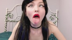 Spit, tongue, drooling, mouth