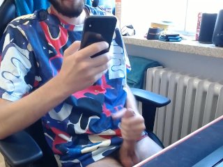 Hung boy jerks off to_girls nudes