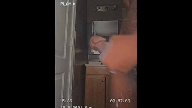 Catching a good nut