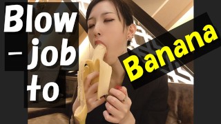 BLOWJOB TO BANANA Is An English-Subbed Japanese Amateur Handjob That Involves Putting A Condom On A Banana