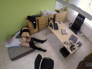 LOAN4K. Hottie está dispuesta a tener sexo si_consigue dinero a_cambio