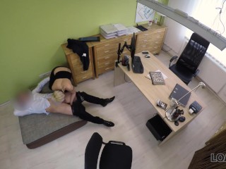 LOAN4K. Hottie está dispuesta a tener sexo si_consigue dinero a_cambio