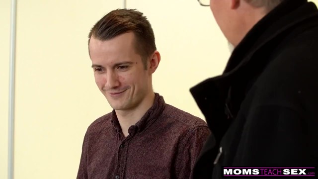 Step Mom says "you like Porn?" S15:E6