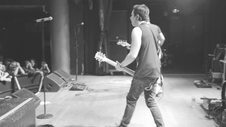 NateWantsToBattle - Enjoy el show (video musical en vivo)