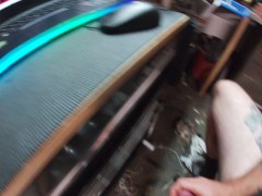 jerking offf whith rope tied around my dick making the vains puff up