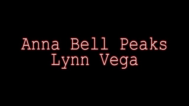 Inked Lesbian Anna Bell Peaks Likes Spanking Horny Lynn Vega