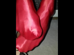 Red Shiny nylon feet