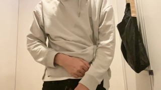 A cool muscular Japanese student feels nice with lotion gauze masturbation and moans [Kent-JP]