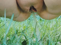 Hot Pissy Milf public piss in the morning dew