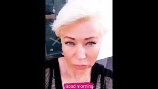 摩洛伊斯兰解放阵线AimeeParadise：祝你有美好的一天，卑鄙的世界！）） （隔壁的熟女））） 不客气！))