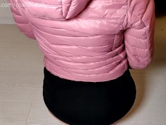 Video Pink fluffy jacket JOI