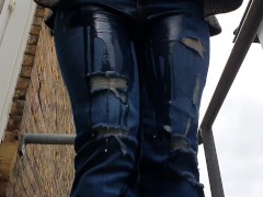 ⭐ Naughty Girl Pisses Her Tight Jeans  - View From Below!!