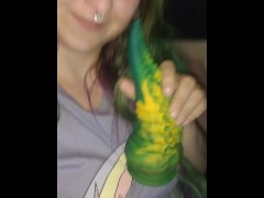 Leyuto 10.5 Kraken Jungle Fantasy Dildo You Unboxing Review great for Males&Anal! 12/10!