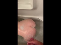 Step sister lets me jerk off on her bouncing ass after I walk in on her in the bath